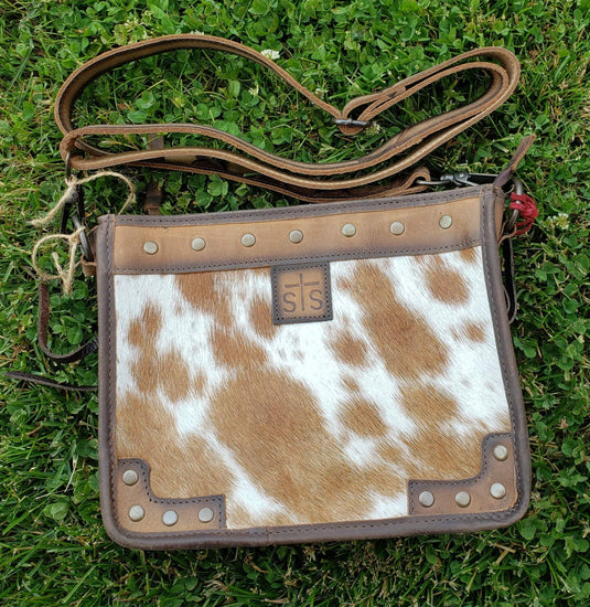 STS Ranchwear Cowhide Weekender  Cowhide, Belt purse, Weekender bag