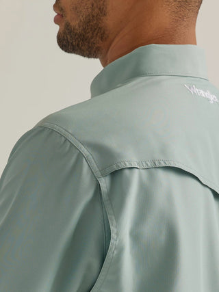 Wrangler Men's Shirts Wrangler Men’s Performance Snap Short Sleeve Solid Shirt Gray