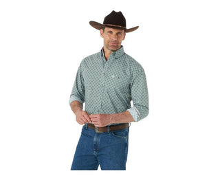 Cowboy Swagger Shirts & Tops Small Wrangler Men’s George Strait Long Sleeve Button Down Shirt